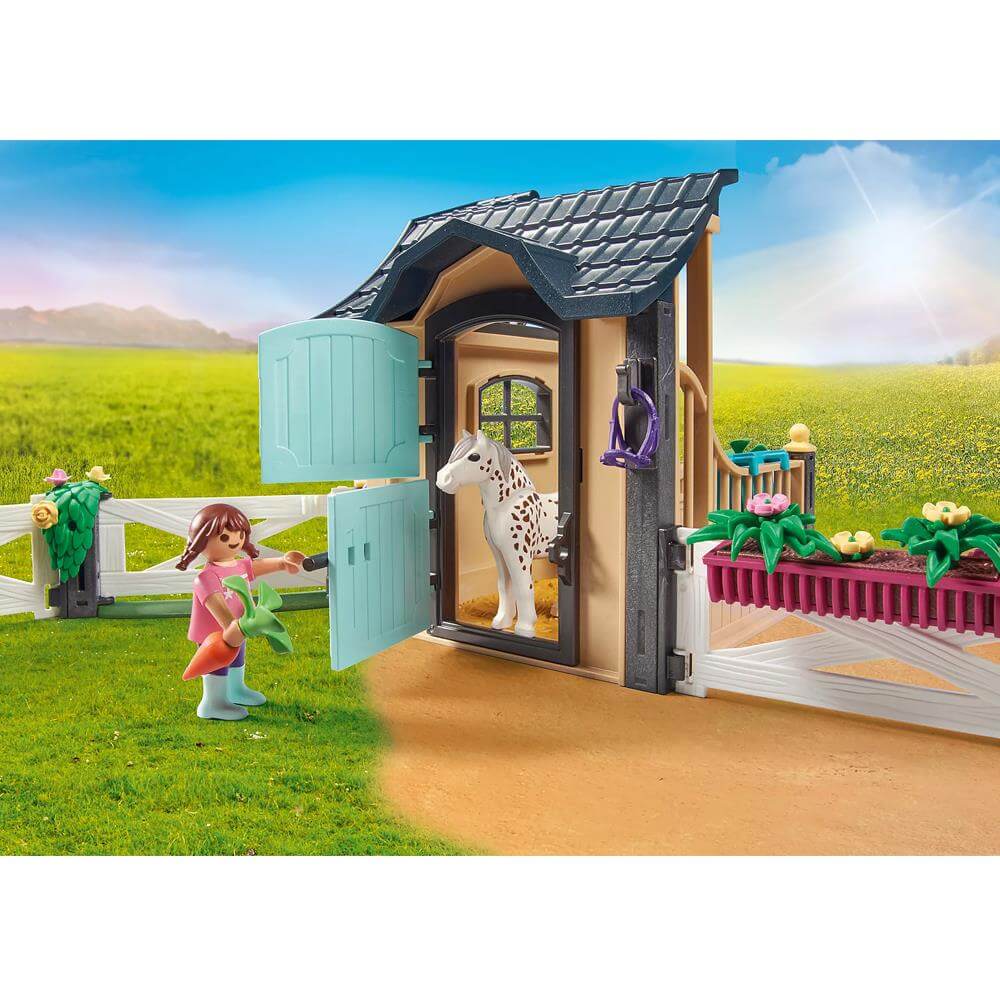 Playmobil stable deals